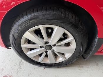 Used Volkswagen Golf 2012 for sale - 79429700: Photo