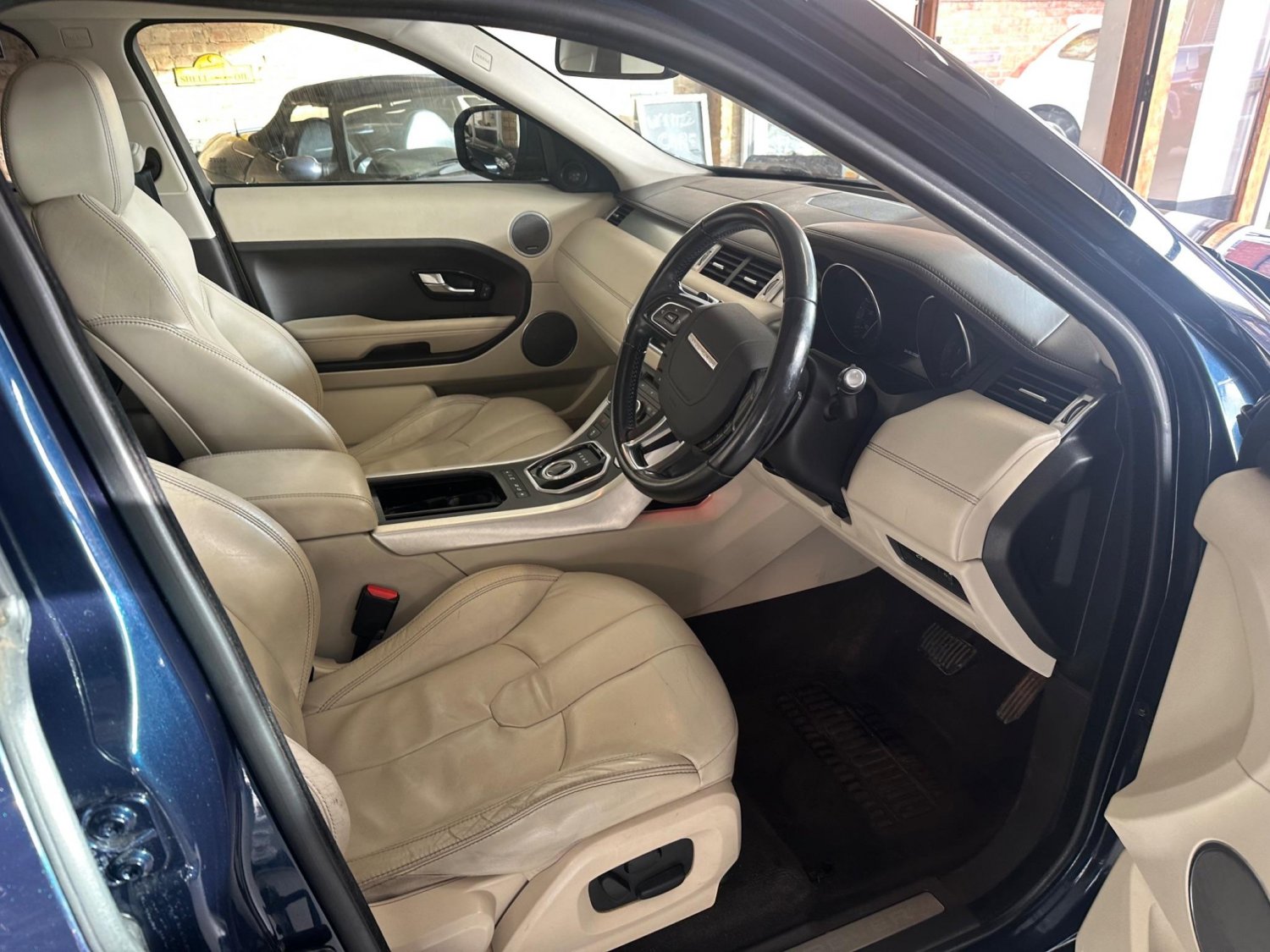 Used Land Rover Range Rover Evoque 2013 for sale - 78190645: Photo 12