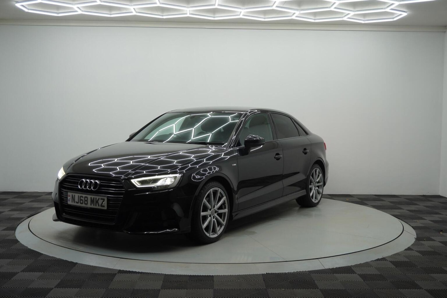 Used Audi A3 2018 for sale - 76794147: Photo 14