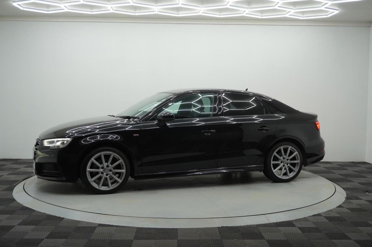 Used Audi A3 2018 for sale - 76794147: Photo 20