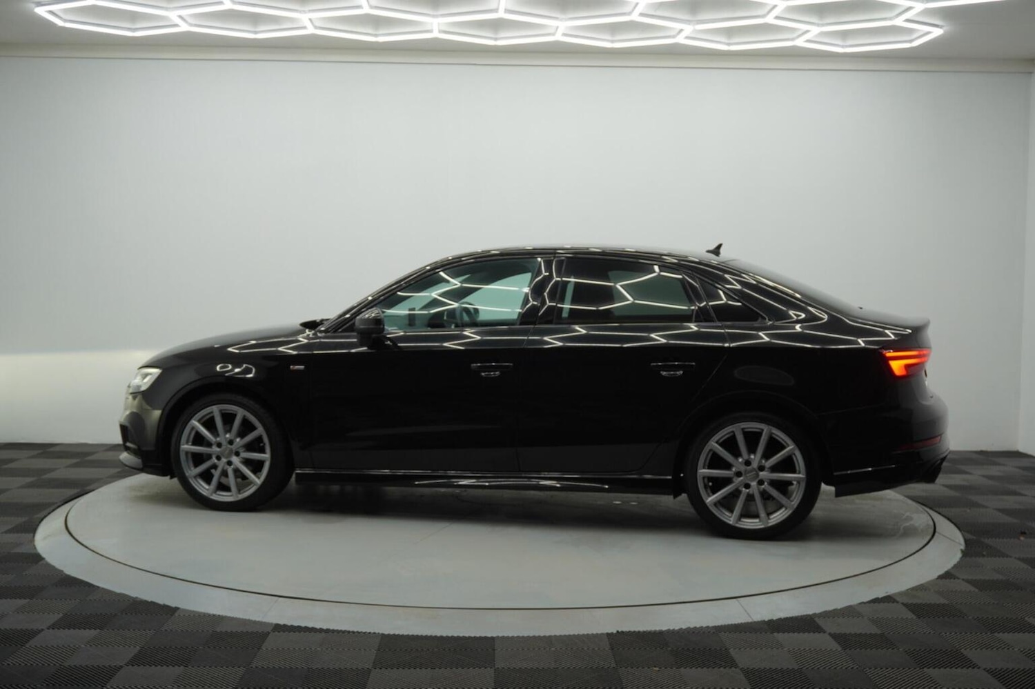 Used Audi A3 2018 for sale - 76794147: Photo 22