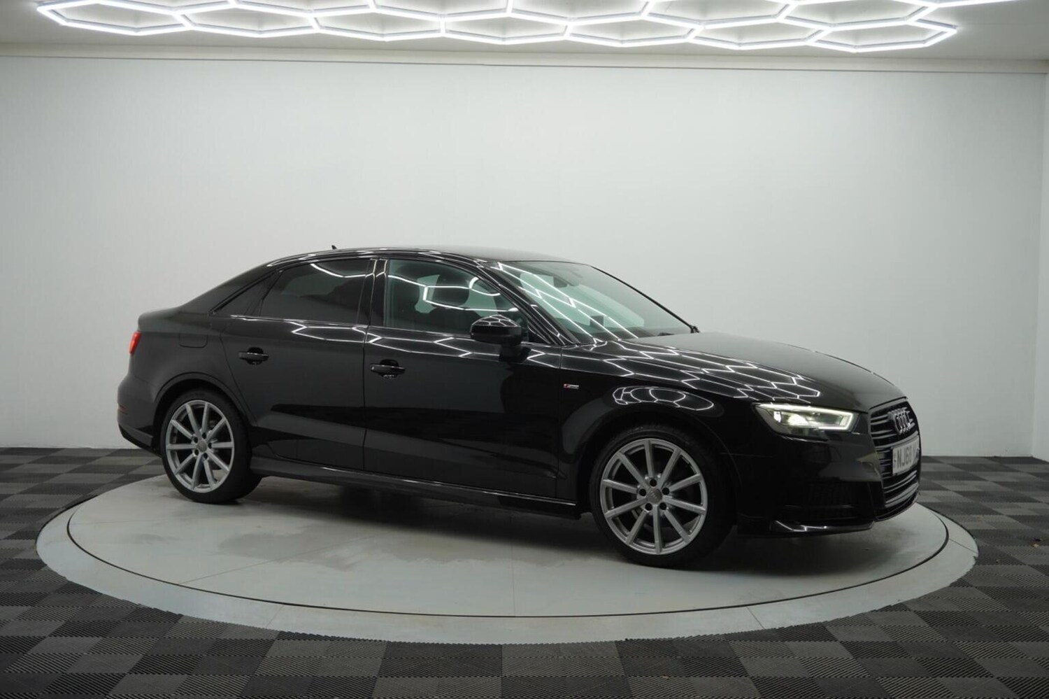 Used Audi A3 2018 for sale - 76794147: Photo 8