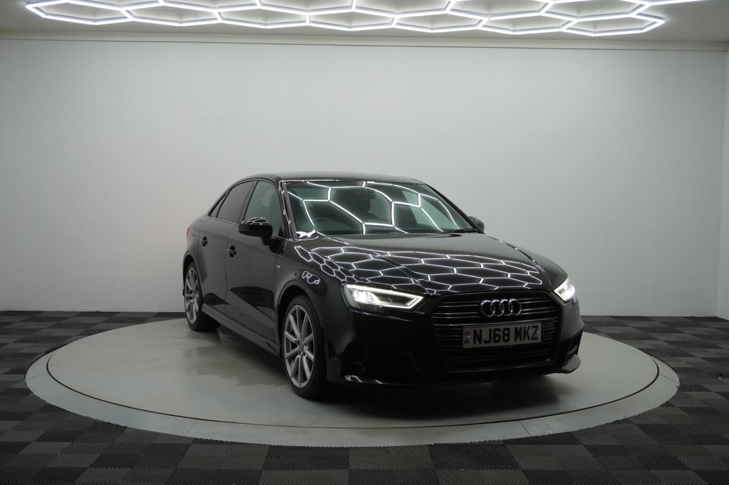 Used Audi A3 2018 for sale - 76794147: Photo 9
