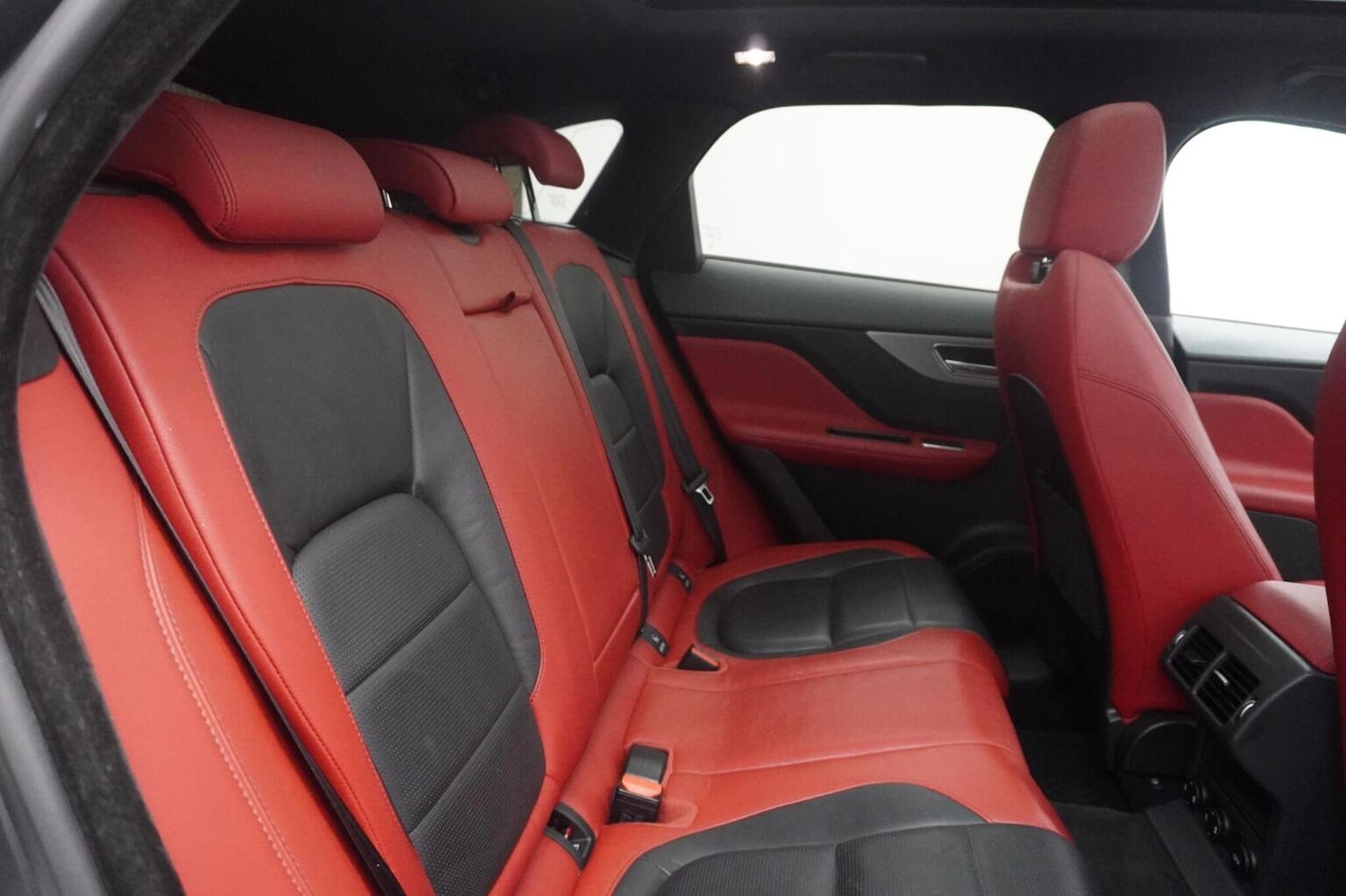 Used Jaguar F-Pace 2017 for sale - 78004506: Photo 26