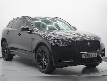 Used Jaguar F-Pace 2018 for sale - 77237084: Photo