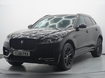 Used Jaguar F-Pace 2018 for sale - 77237084: Photo