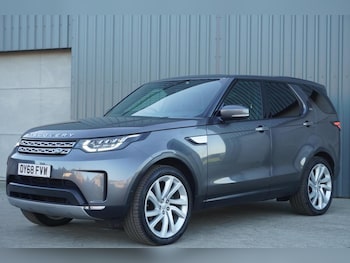 Used Land Rover Discovery 2018 for sale - 76347112: Photo