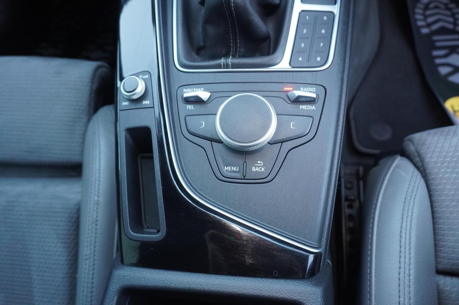 Used Audi A4 Avant 2017 for sale - 76347249: Photo 14