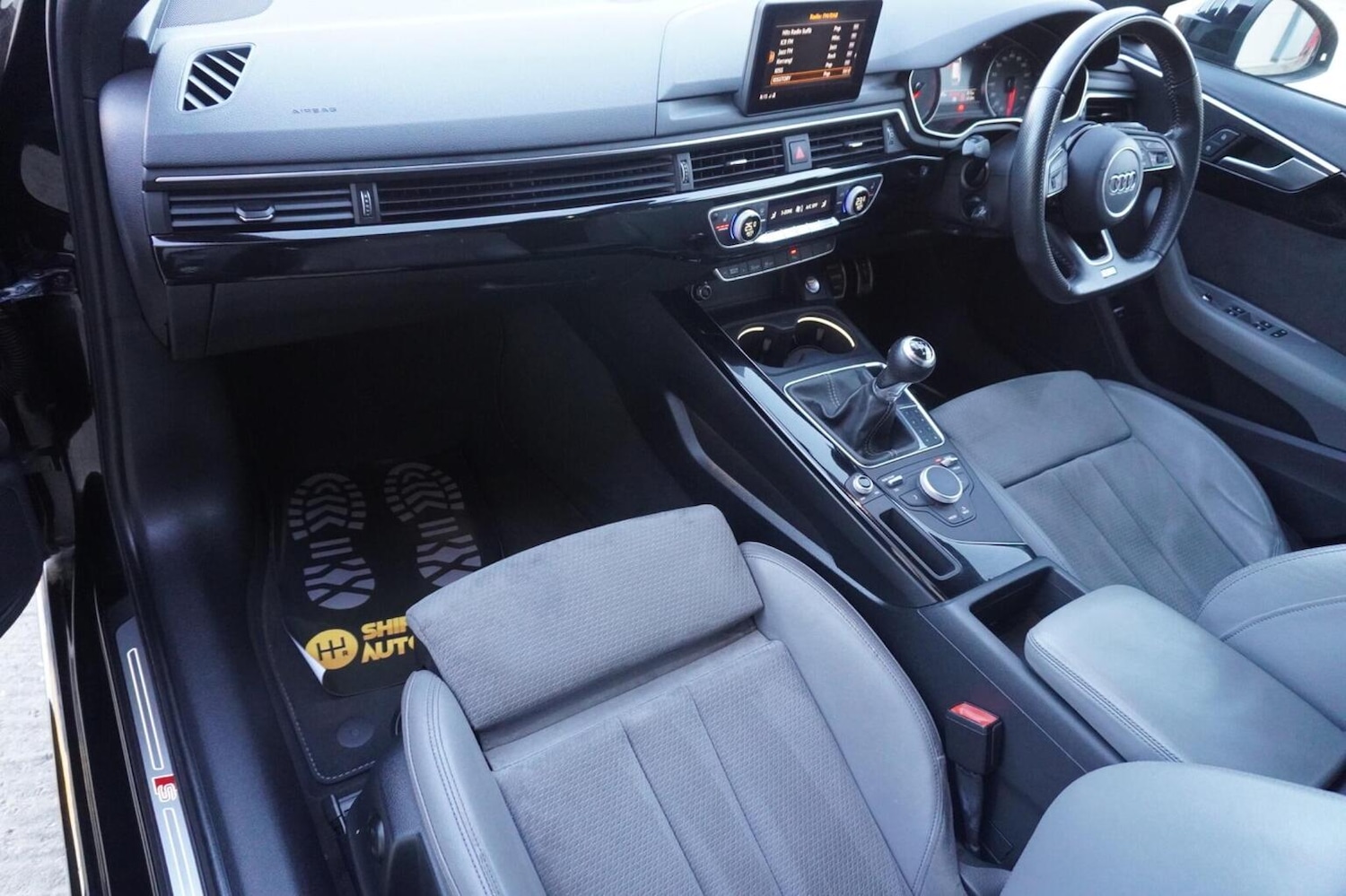 Used Audi A4 Avant 2017 for sale - 76347249: Photo 45