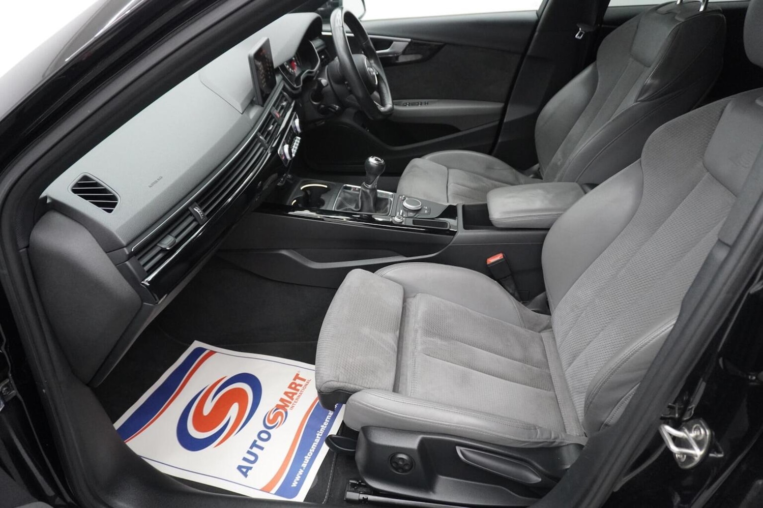 Used Audi A4 Avant 2017 for sale - 76347249: Photo 56