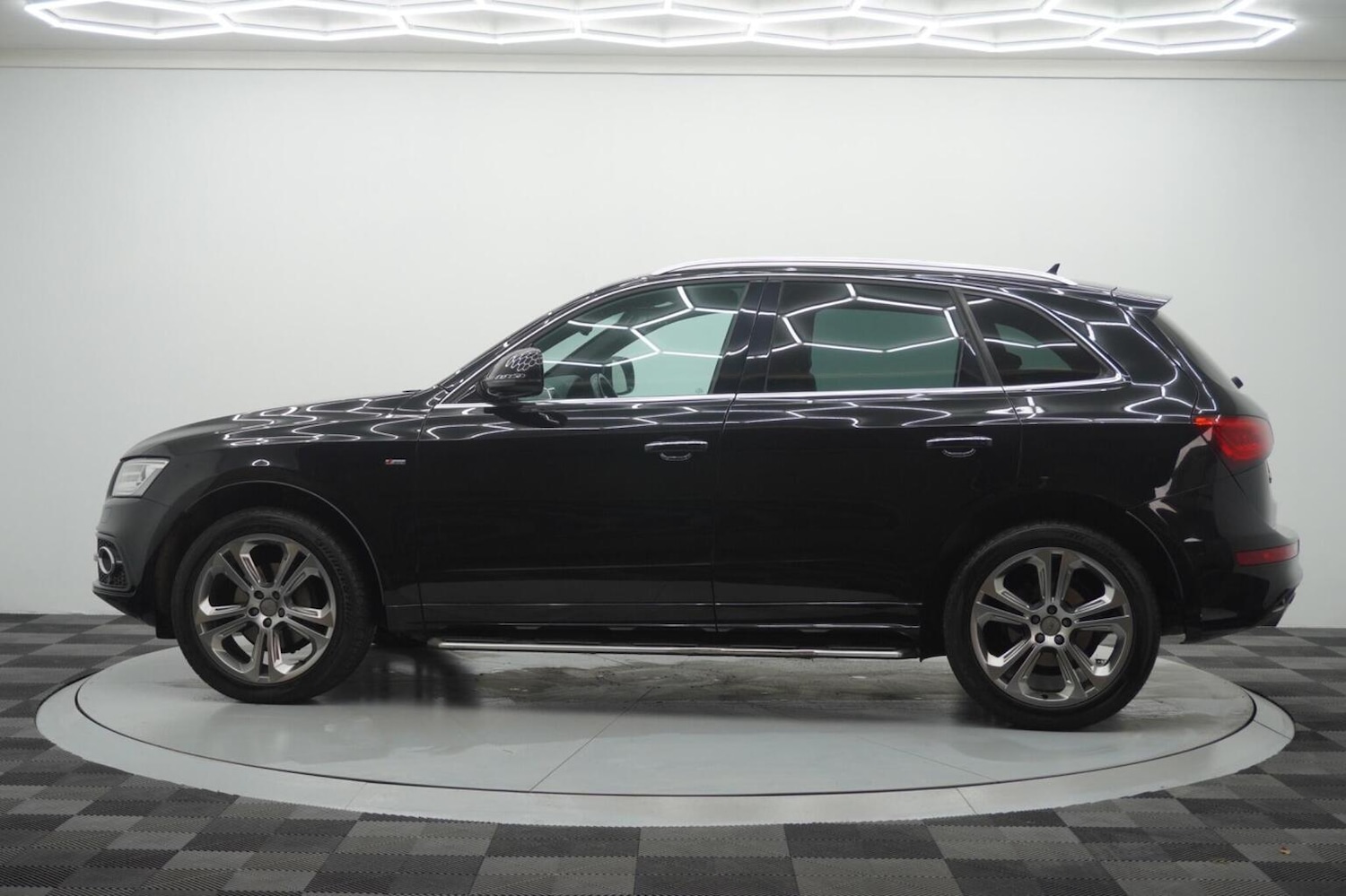 Used Audi Q5 2016 for sale - 77225200: Photo 12