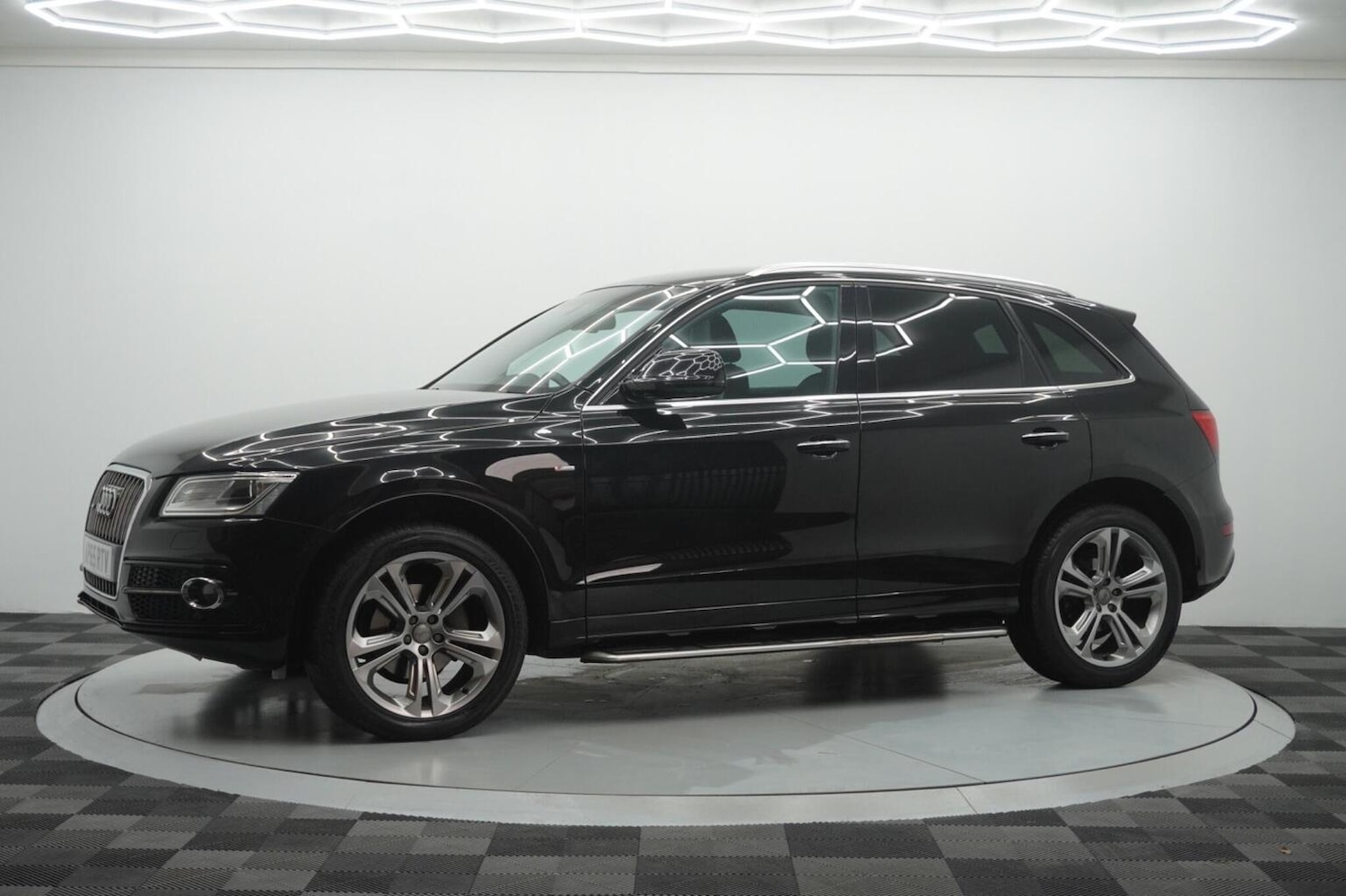 Used Audi Q5 2016 for sale - 77225200: Photo 13