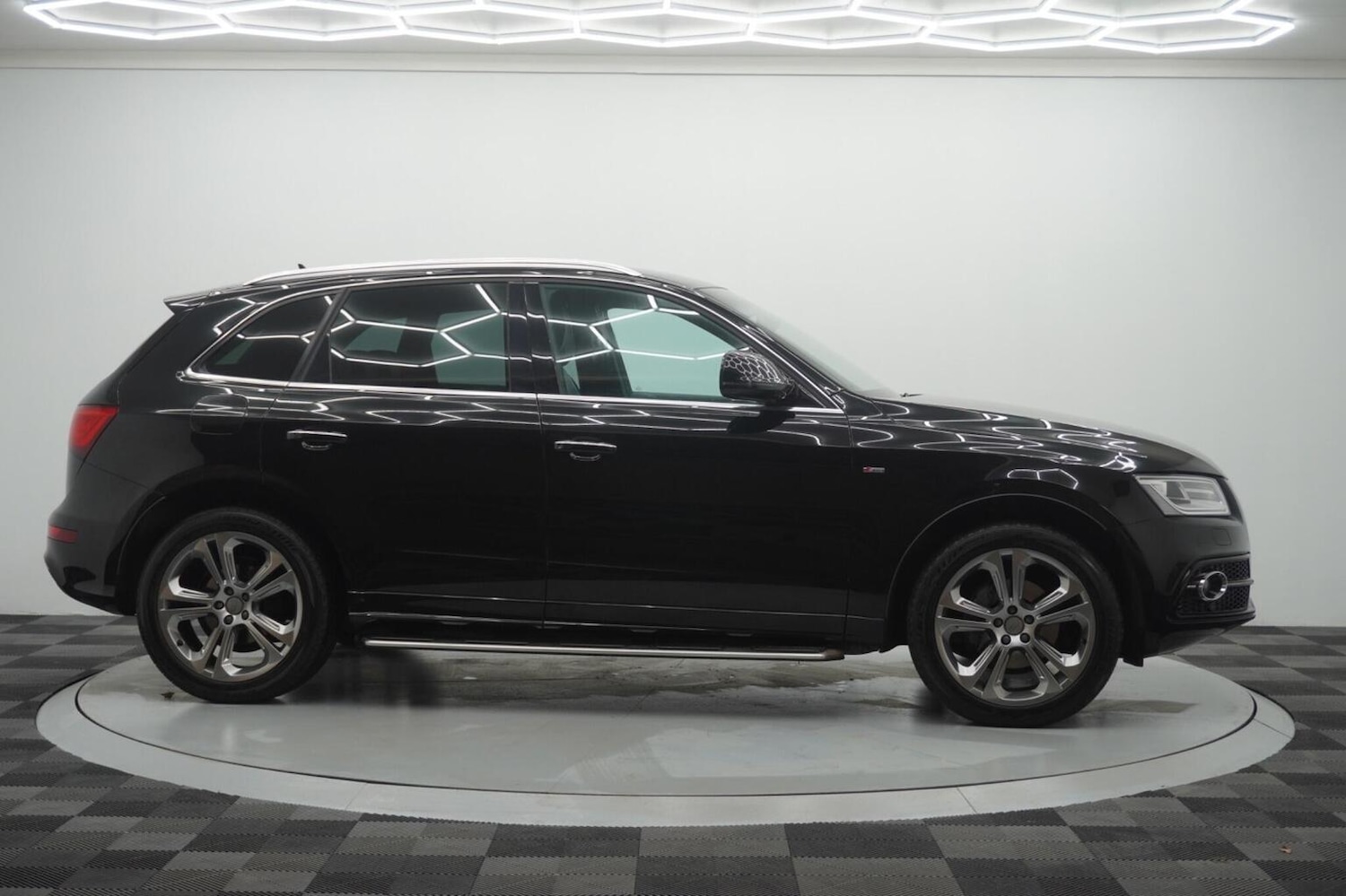 Used Audi Q5 2016 for sale - 77225200: Photo 15
