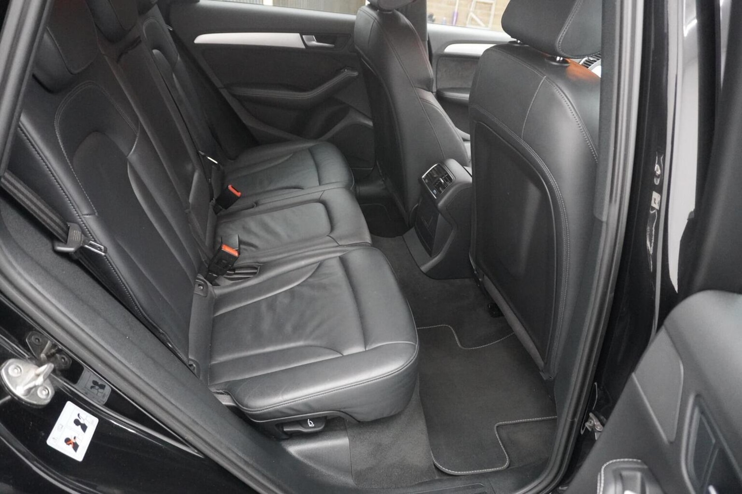 Used Audi Q5 2016 for sale - 77225200: Photo 32