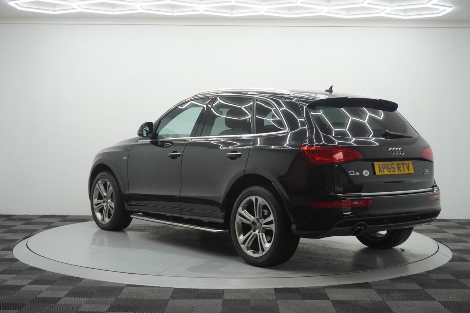 Used Audi Q5 2016 for sale - 77225200: Photo 4