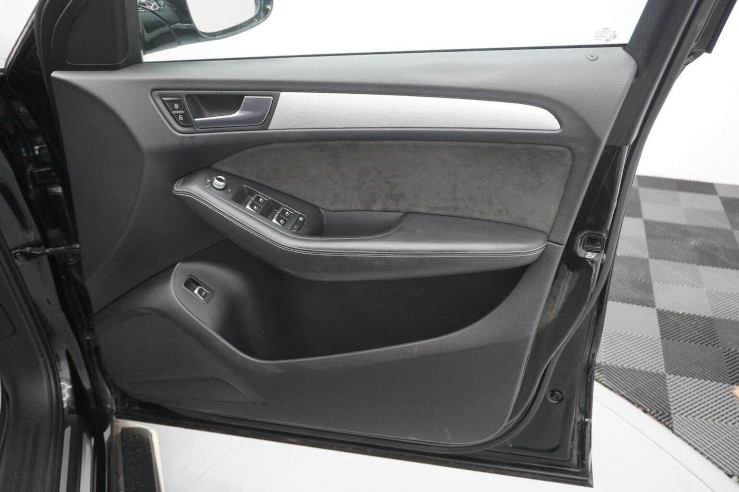 Used Audi Q5 2016 for sale - 77225200: Photo 40