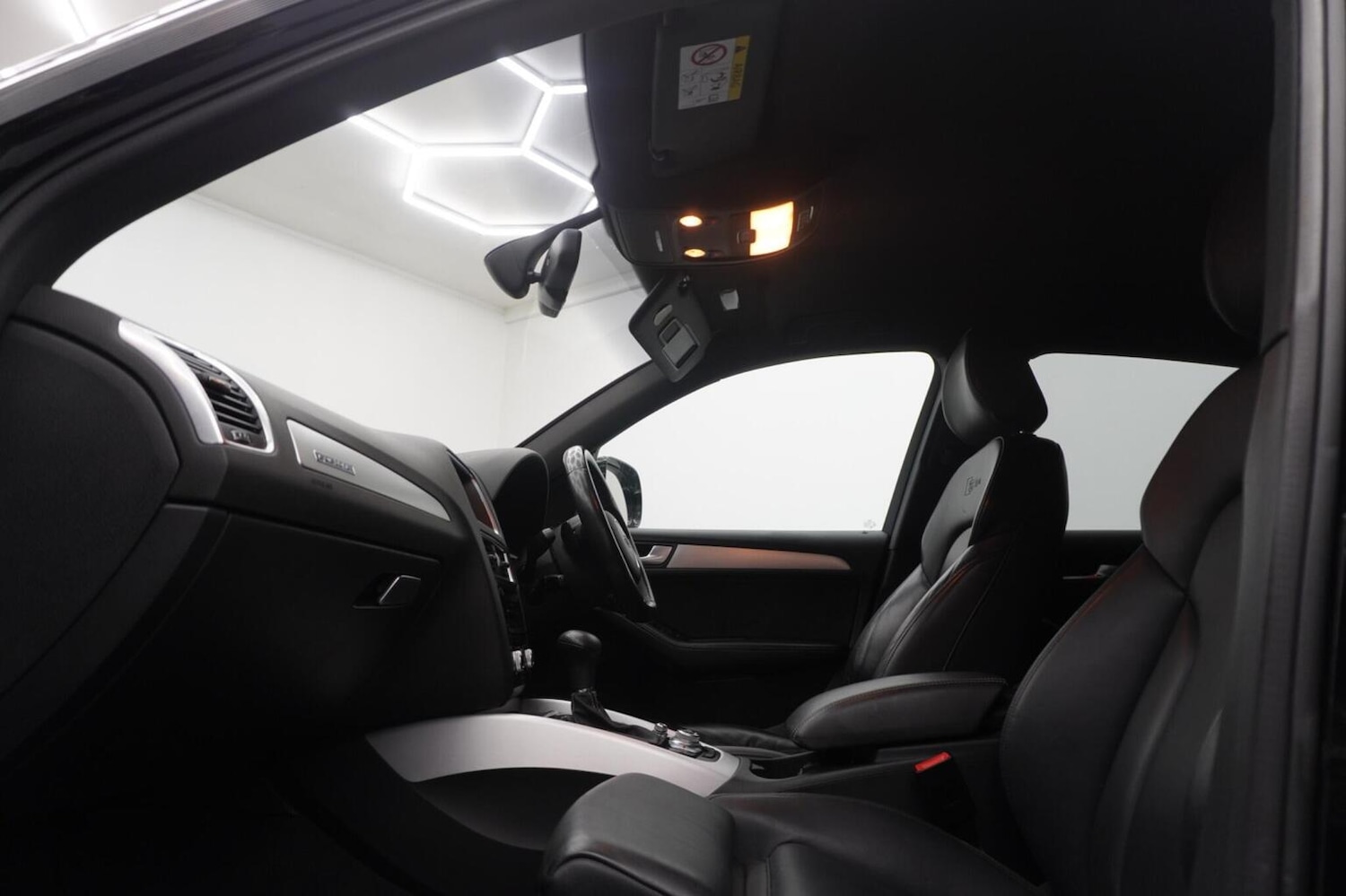 Used Audi Q5 2016 for sale - 77225200: Photo 50