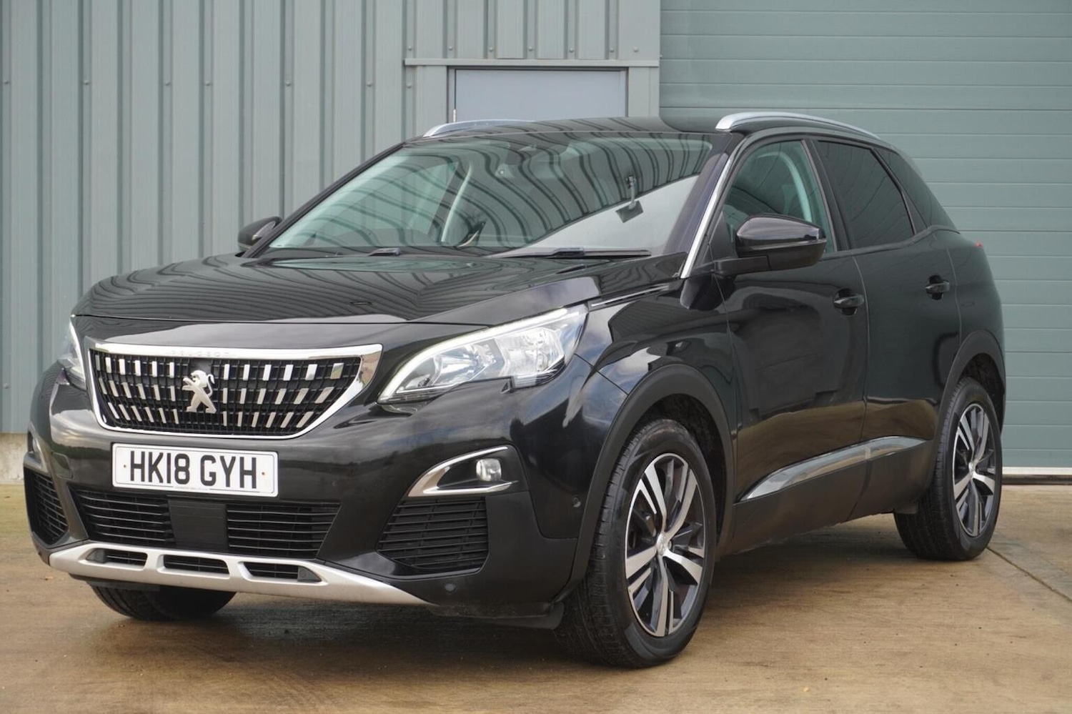 Used Peugeot 3008 2018 for sale - 76712451: Photo 2