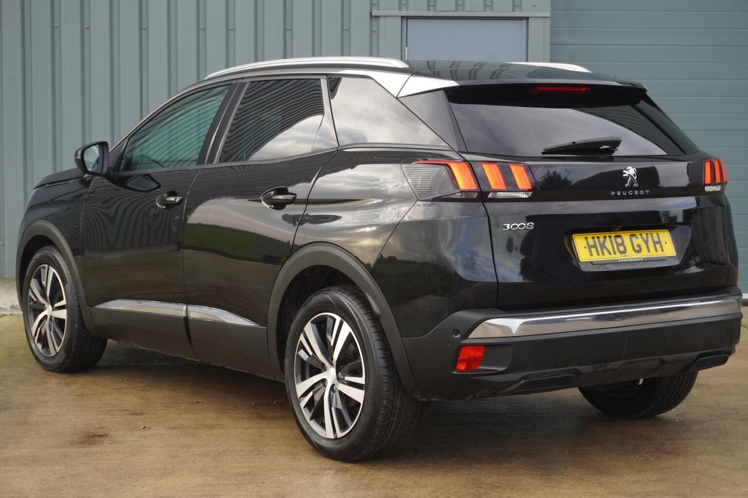 Used Peugeot 3008 2018 for sale - 76712451: Photo 3