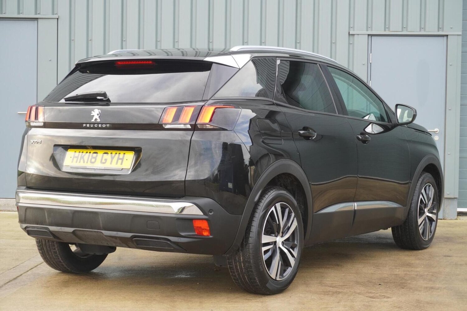 Used Peugeot 3008 2018 for sale - 76712451: Photo 4