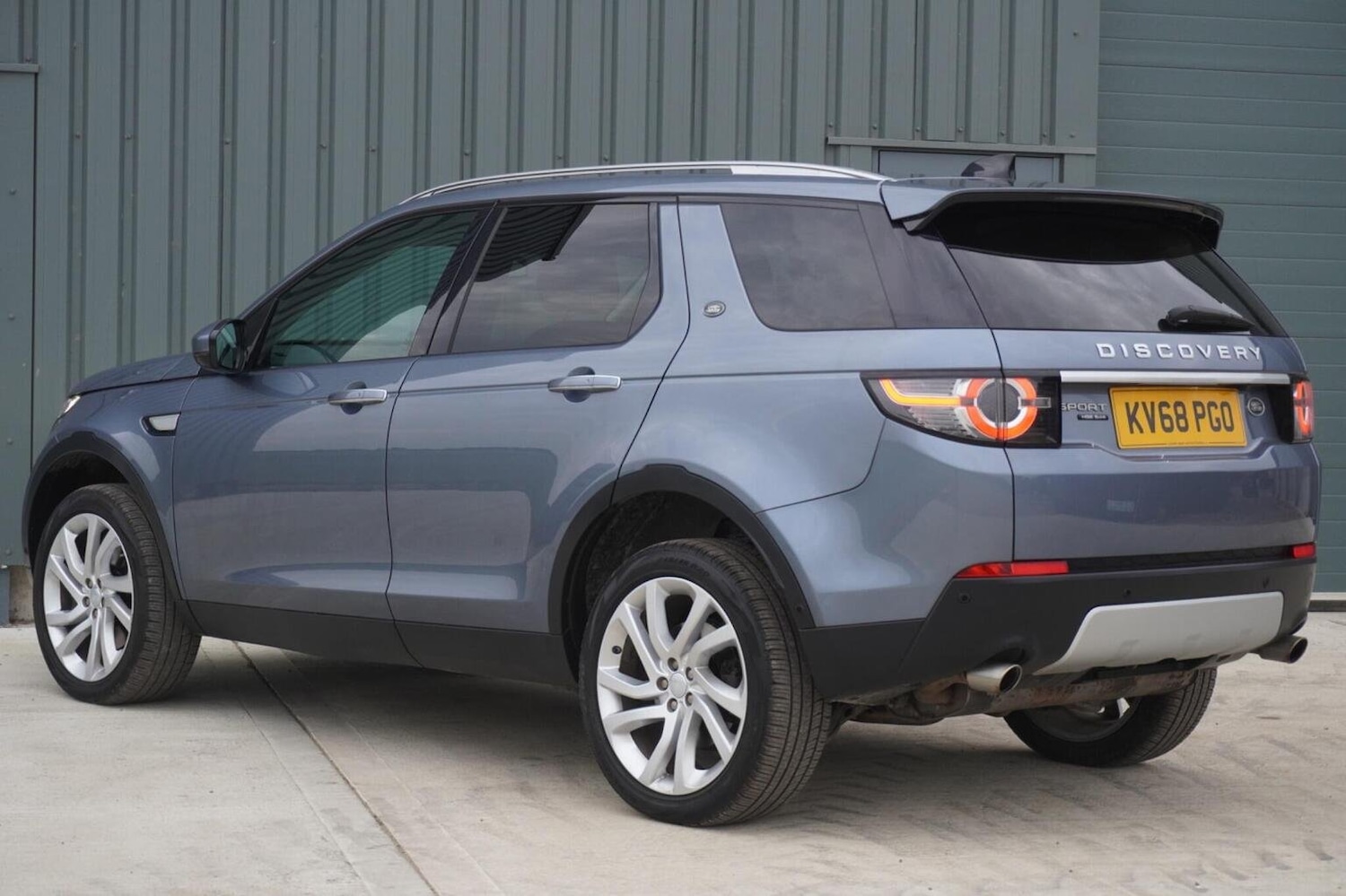 Used Land Rover Discovery Sport 2018 for sale - 76149377: Photo 10