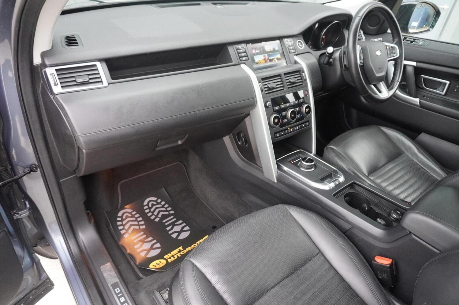 Used Land Rover Discovery Sport 2018 for sale - 76149377: Photo 13