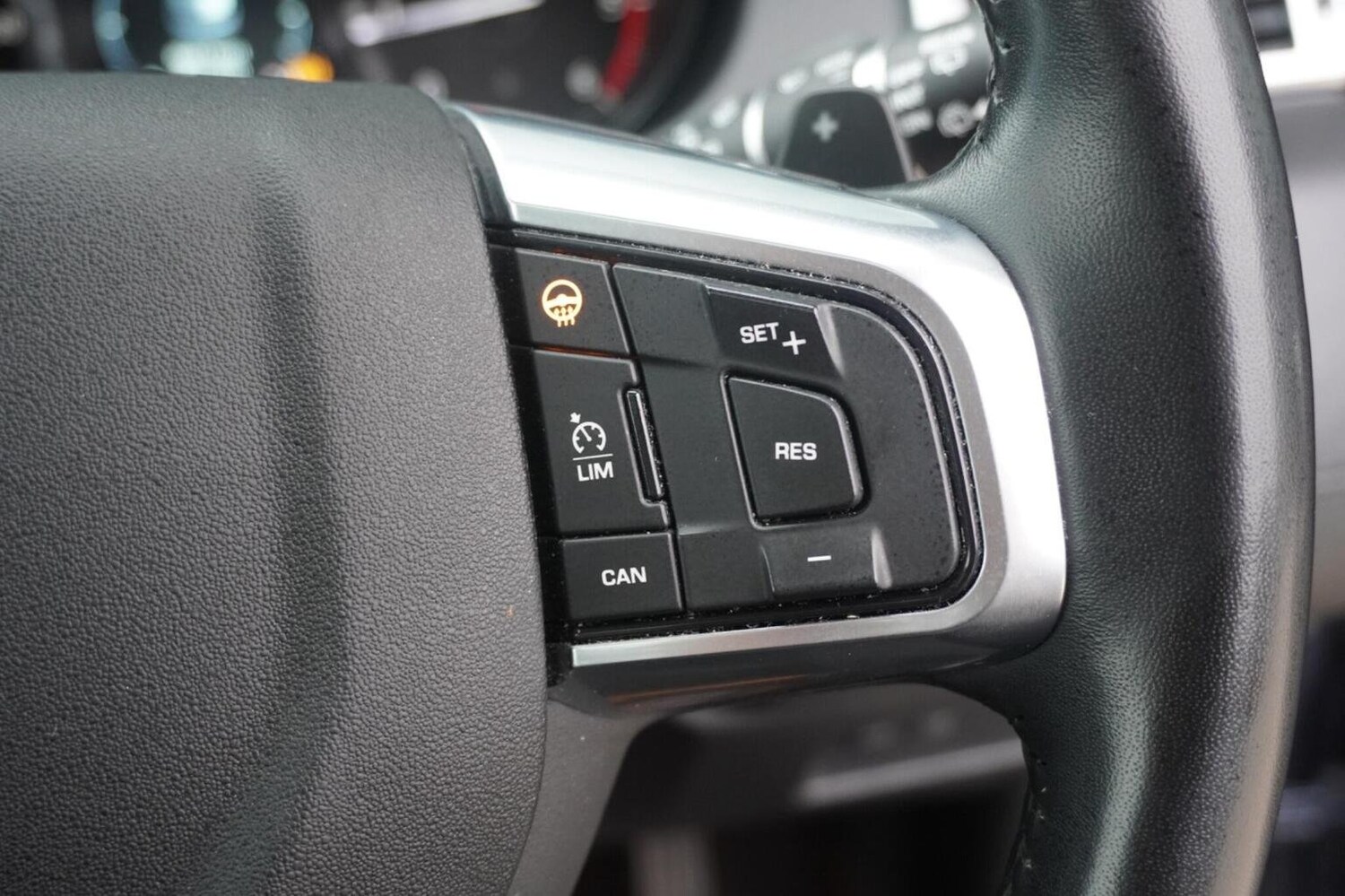 Used Land Rover Discovery Sport 2018 for sale - 76149377: Photo 22
