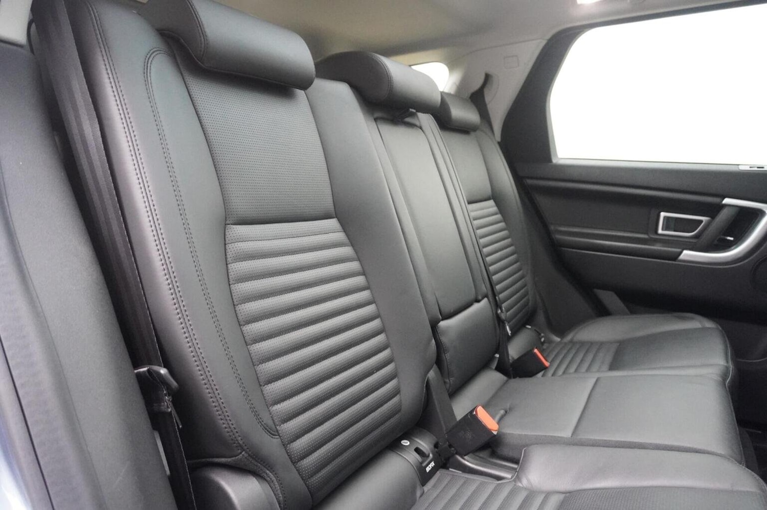 Used Land Rover Discovery Sport 2018 for sale - 76149377: Photo 37