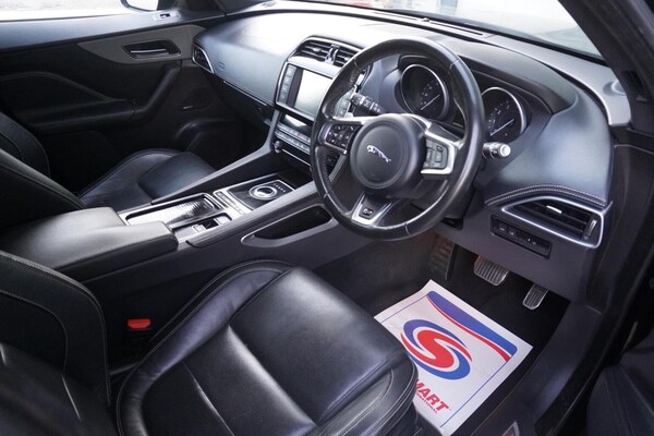 Used Jaguar F-Pace 2017 for sale - 75644146: Photo 15