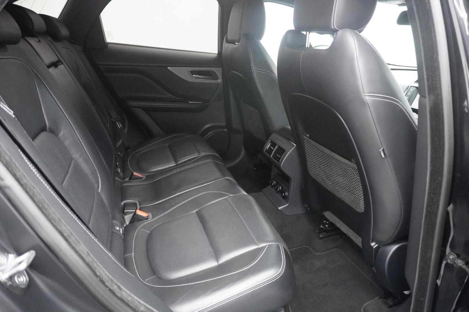 Used Jaguar F-Pace 2017 for sale - 75644146: Photo 42