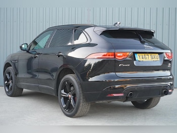 Used Jaguar F-Pace 2017 for sale - 75644146: Photo