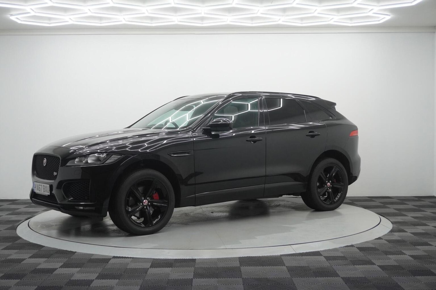Used Jaguar F-Pace 2017 for sale - 75644146: Photo 56