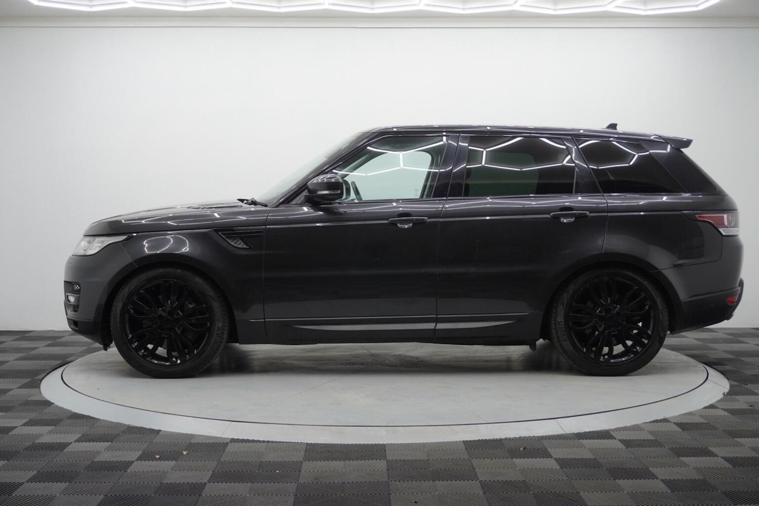 Used Land Rover Range Rover Sport 2015 for sale - 77129670: Photo 11