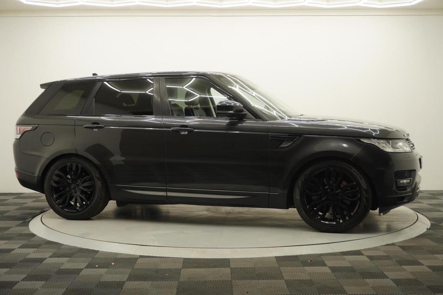 Used Land Rover Range Rover Sport 2015 for sale - 77129670: Photo 16