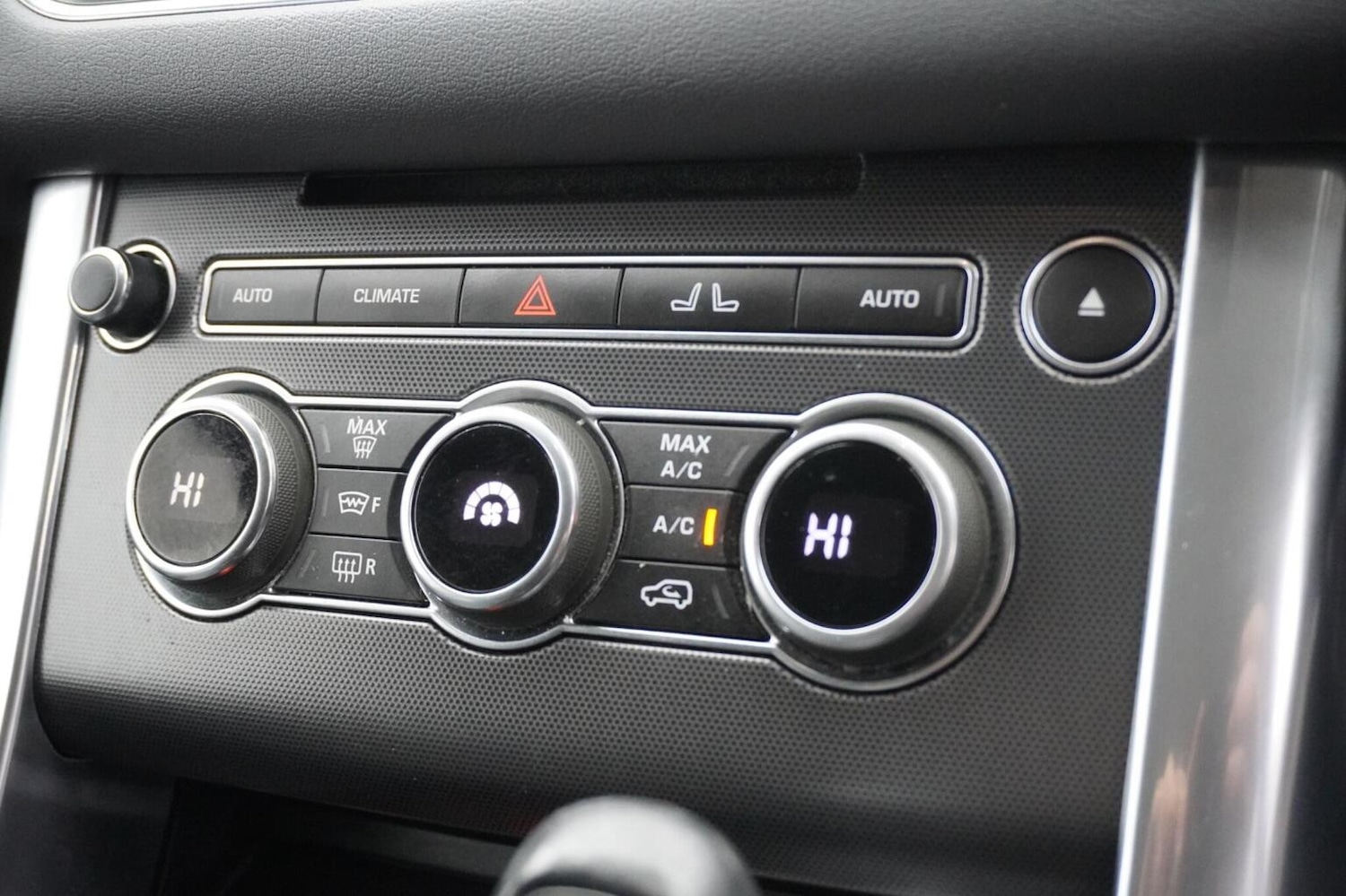 Used Land Rover Range Rover Sport 2015 for sale - 77129670: Photo 38