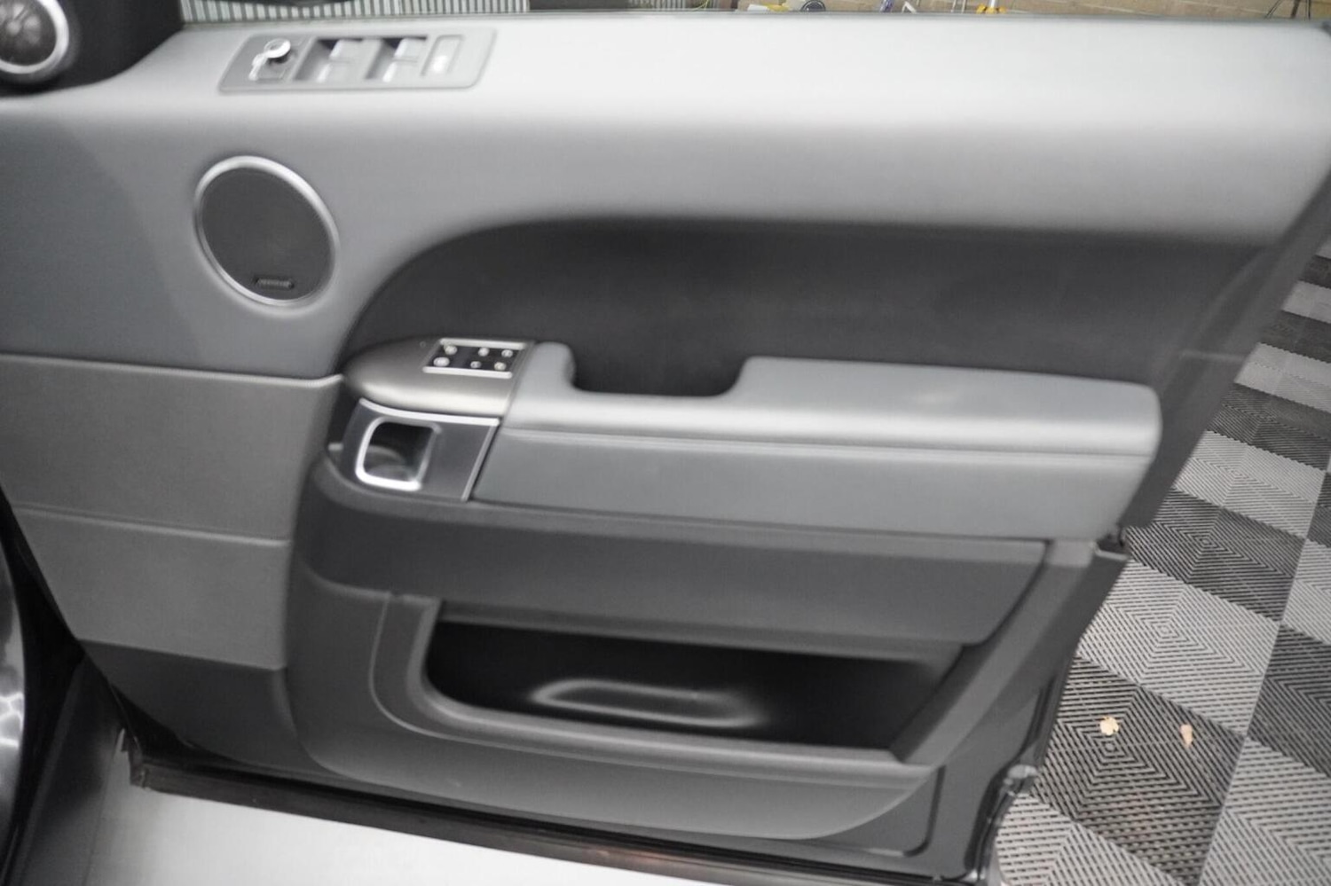 Used Land Rover Range Rover Sport 2015 for sale - 77129670: Photo 40