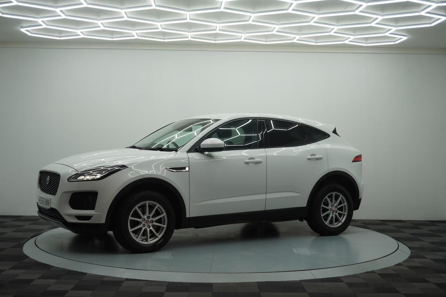 Used Jaguar E-Pace 2018 for sale - 77431355: Photo 11