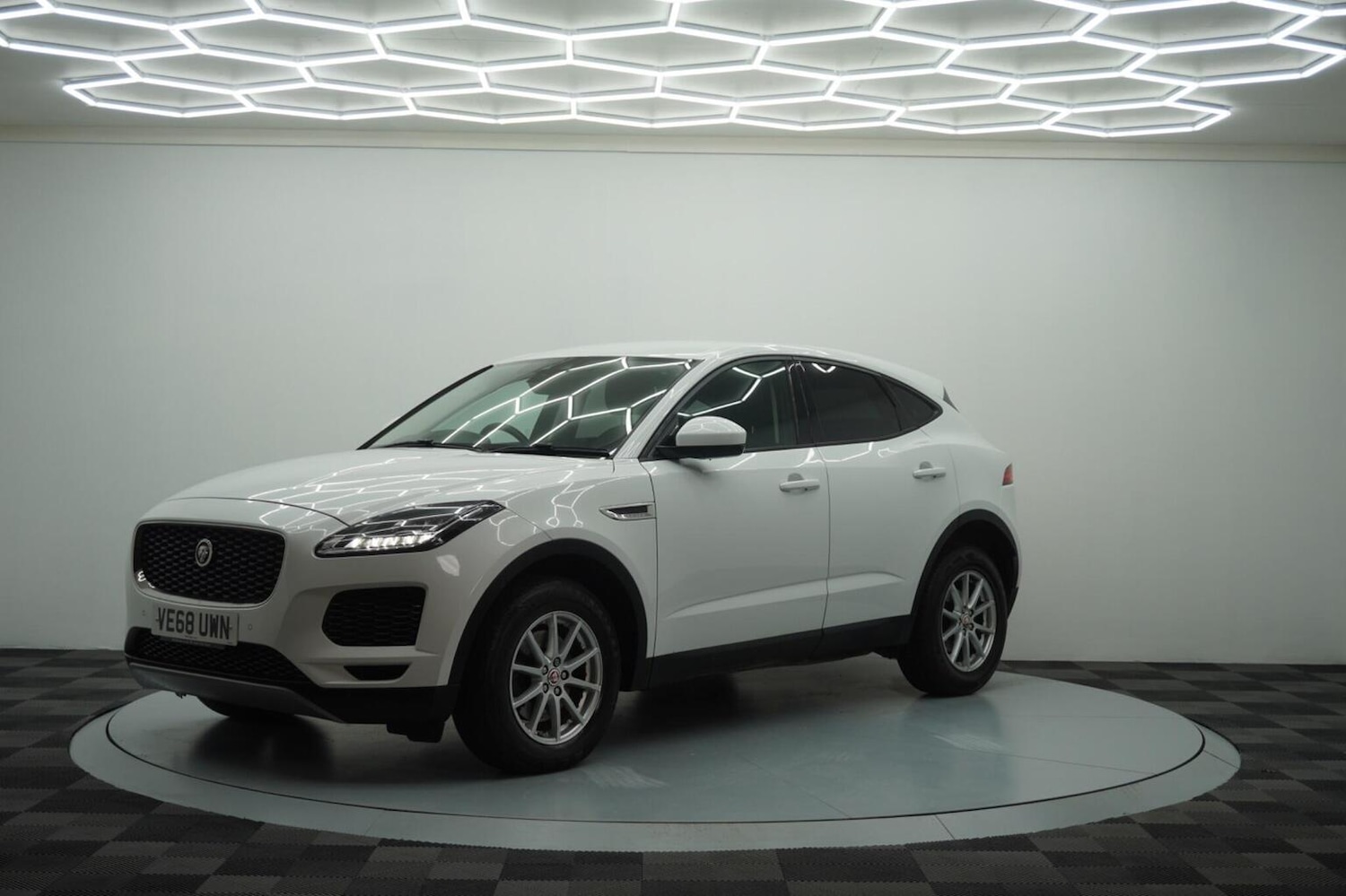 Used Jaguar E-Pace 2018 for sale - 77431355: Photo 12