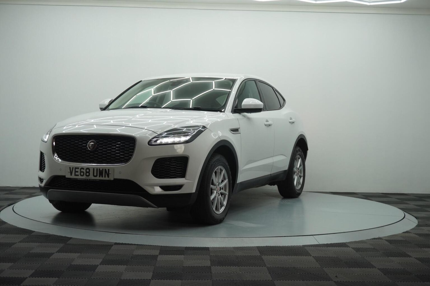 Used Jaguar E-Pace 2018 for sale - 77431355: Photo 13