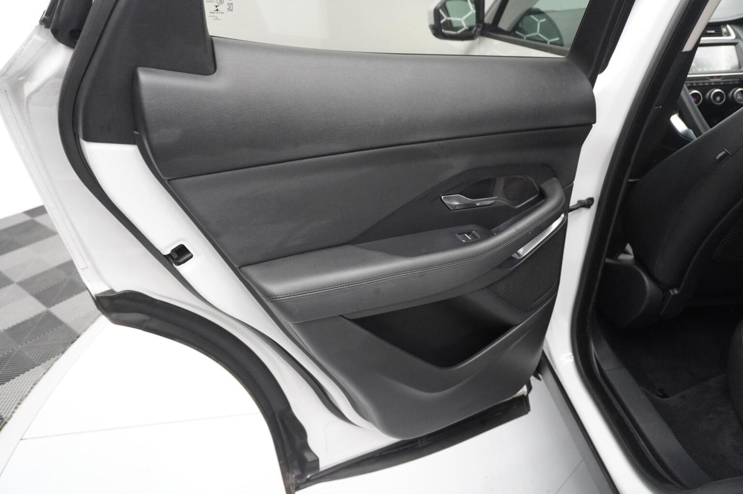 Used Jaguar E-Pace 2018 for sale - 77431355: Photo 56