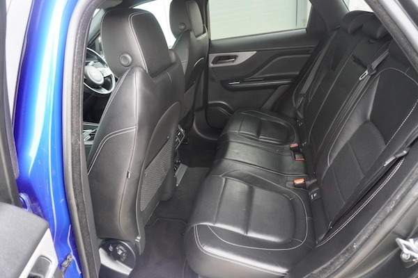 Used Jaguar F-Pace 2018 for sale - 75545263: Photo 18