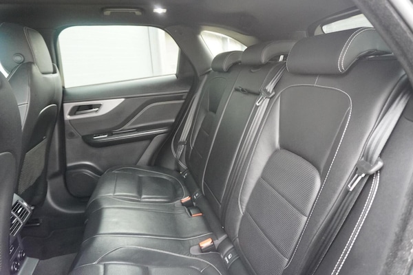 Used Jaguar F-Pace 2018 for sale - 75545263: Photo 21