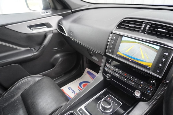 Used Jaguar F-Pace 2018 for sale - 75545263: Photo 34