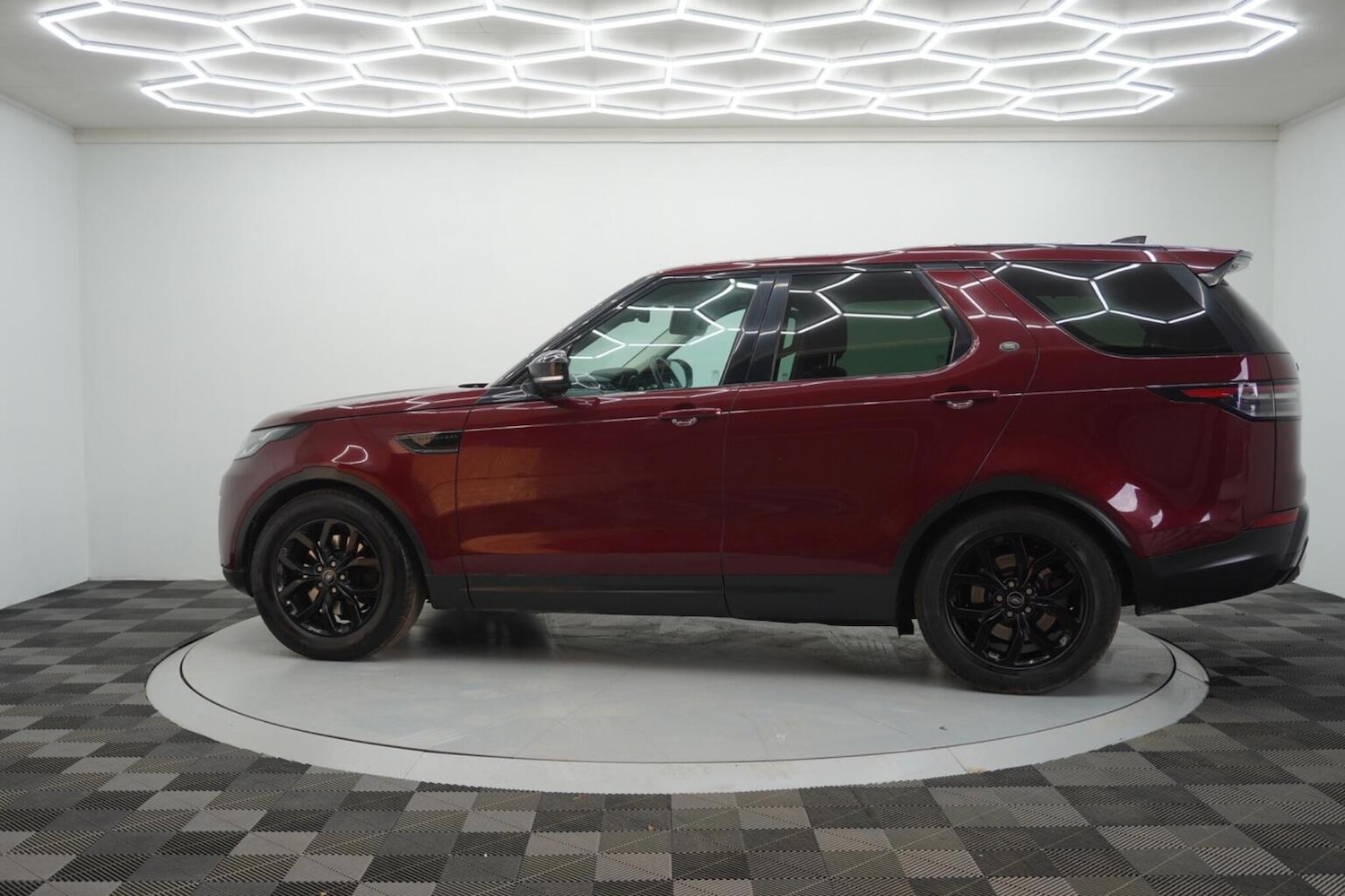 Used Land Rover Discovery 2017 for sale - 77107701: Photo 14