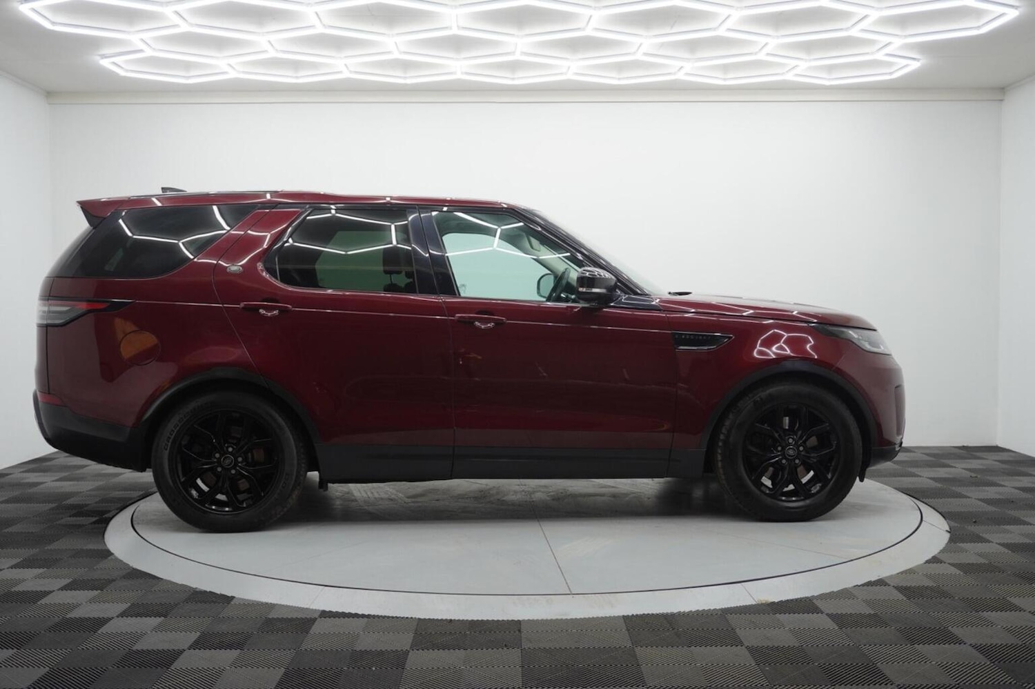 Used Land Rover Discovery 2017 for sale - 77107701: Photo 24