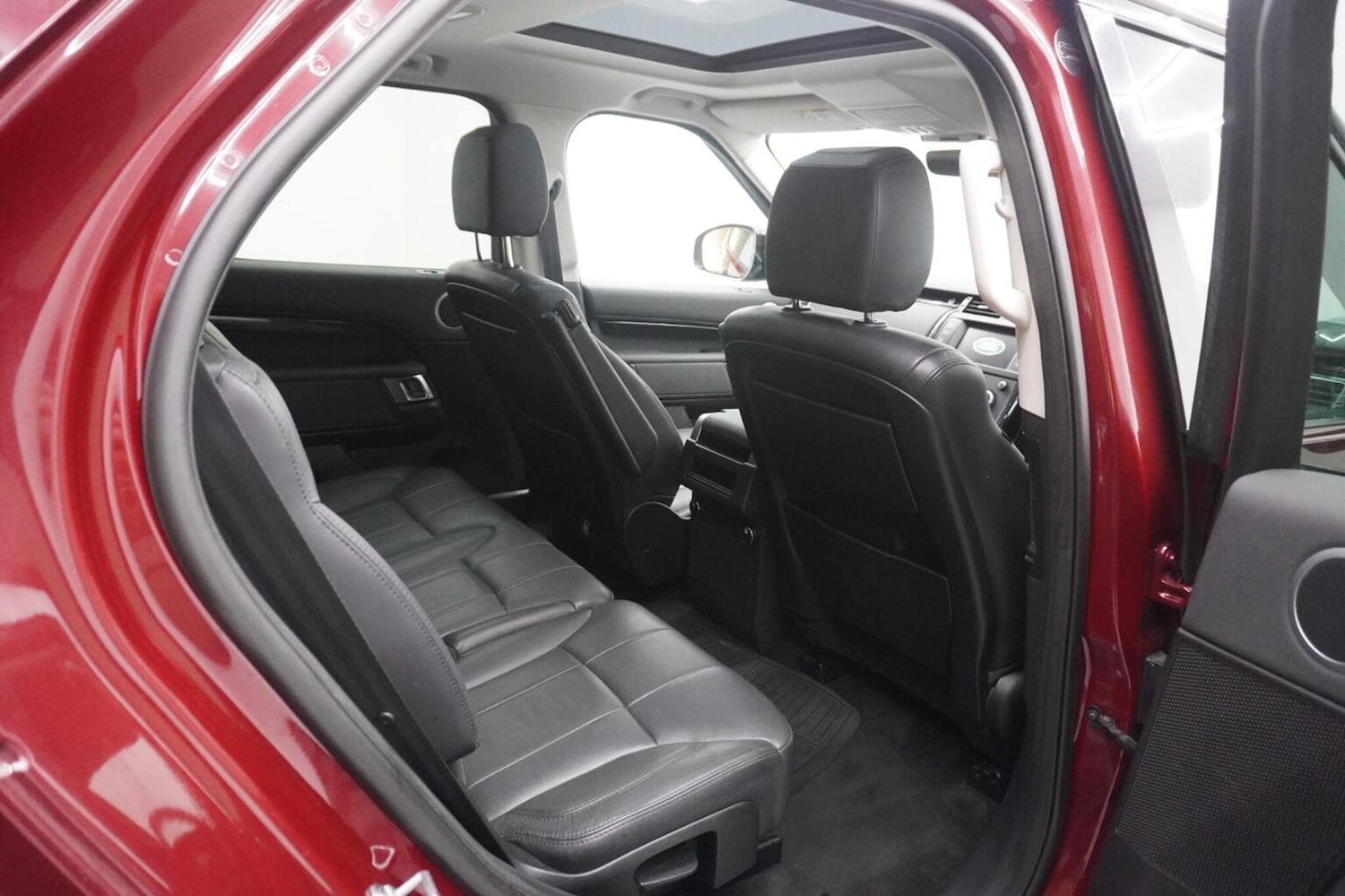 Used Land Rover Discovery 2017 for sale - 77107701: Photo 37