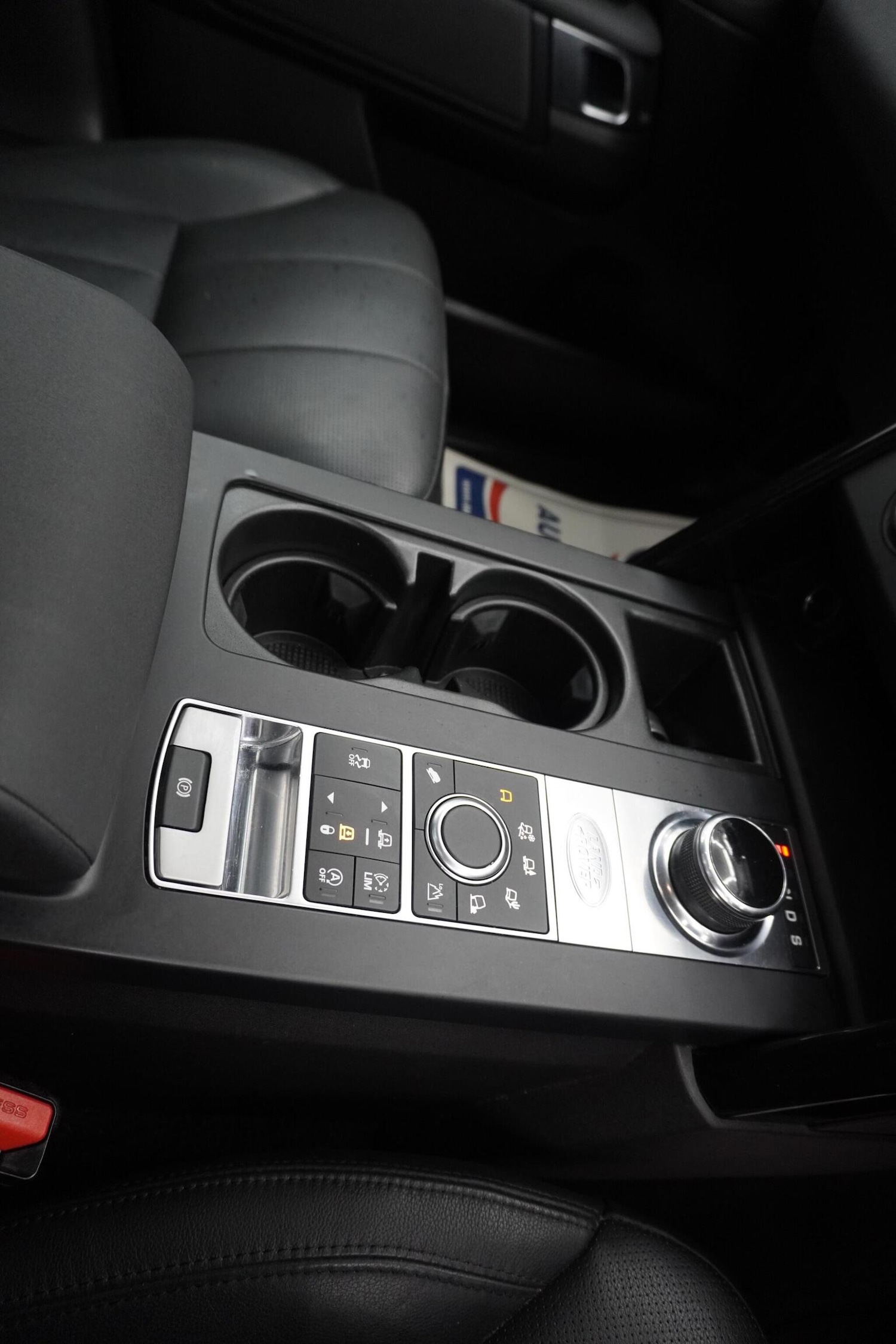 Used Land Rover Discovery 2017 for sale - 77107701: Photo 40