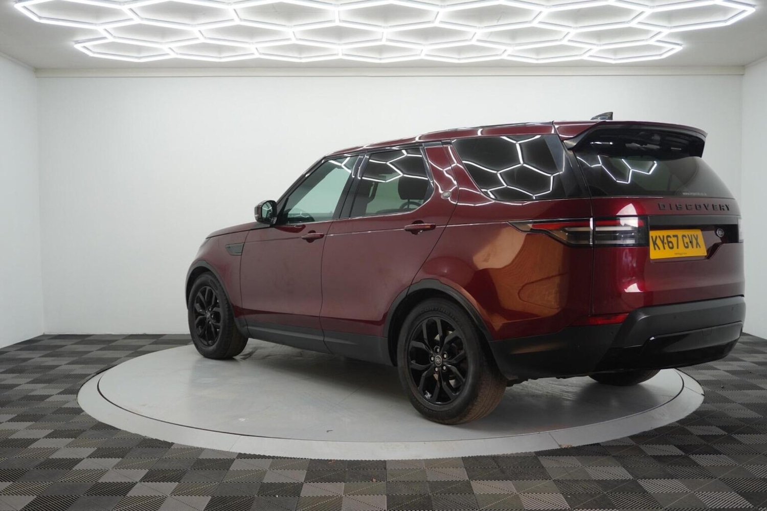 Used Land Rover Discovery 2017 for sale - 77107701: Photo 9