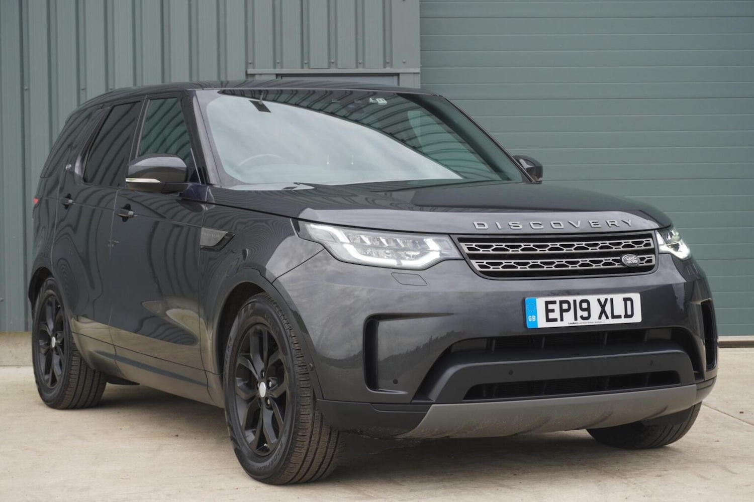 Used Land Rover Discovery 2019 for sale - 76483018: Photo 1