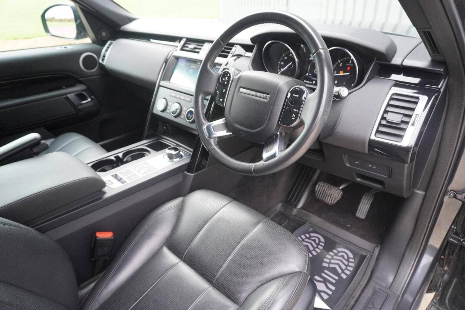 Used Land Rover Discovery 2019 for sale - 76483018: Photo 15